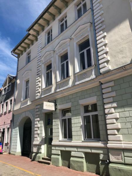 Old Town Apartment Parnu Bagian luar foto